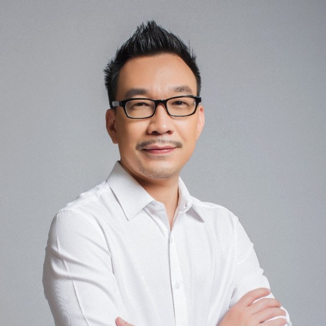 Saroj Ativitavas (สาโรจน์ อธิวิทวัส)